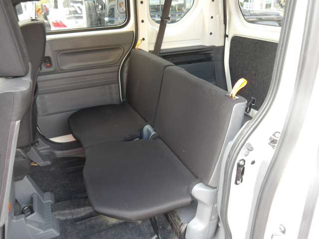 Honda N-VAN 11