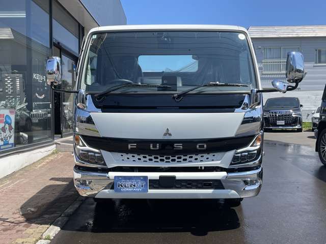 Mitsubishi Fuso Canter 2