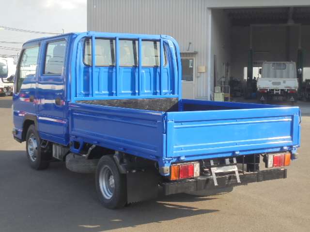 Isuzu Elf 10