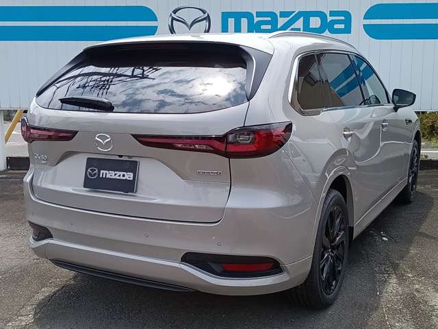 Mazda CX-80 3