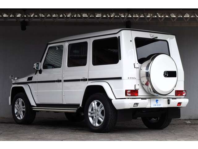 Mercedes-Benz G-Class 12