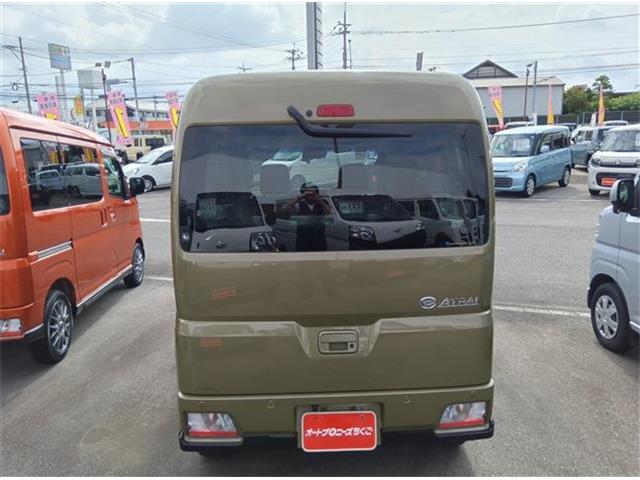 Daihatsu Atrai 9
