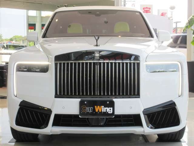 Rolls-Royce ブラックバッジカリナン 3