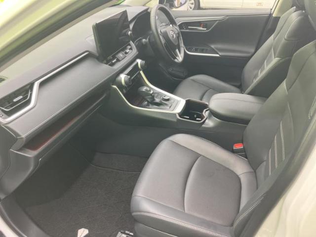 Toyota RAV4 8
