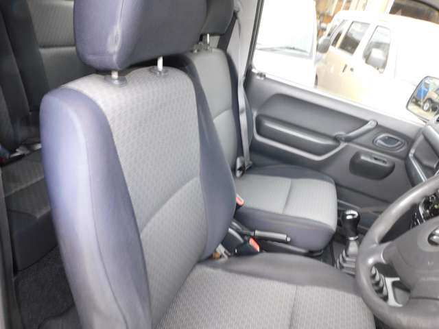 Suzuki Jimny 12