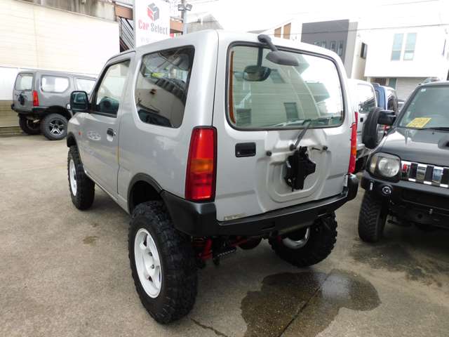 Suzuki Jimny 8