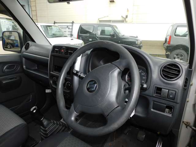 Suzuki Jimny 10