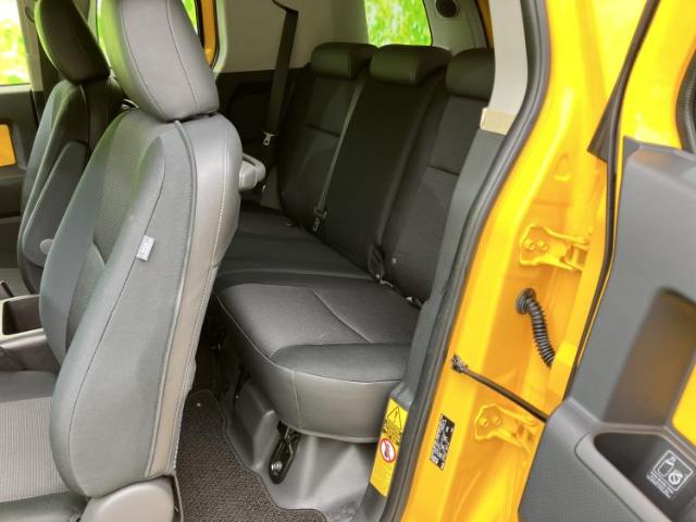 Toyota FJ Cruiser 9
