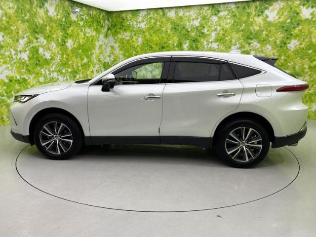 Toyota Harrier 4