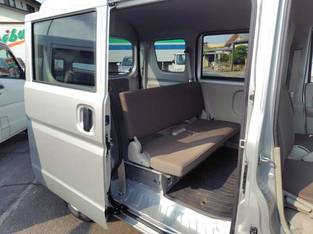 Suzuki Every 11