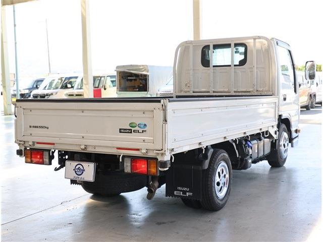 Isuzu Elf 6