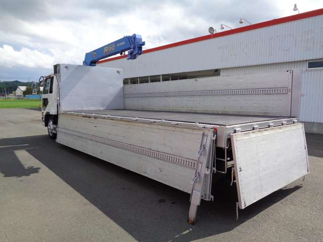 Nissan Condor 11
