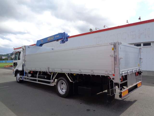 Nissan Condor 8