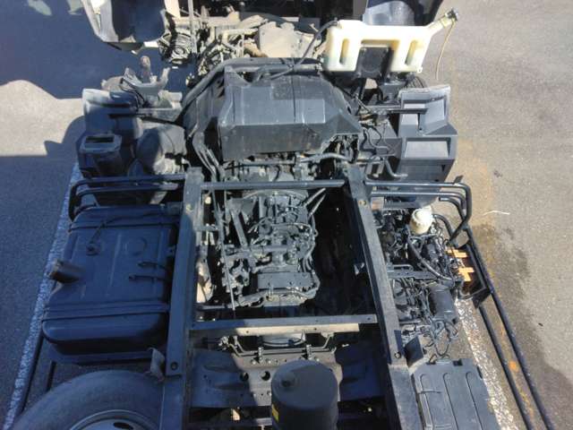 Isuzu Forward Juston 11