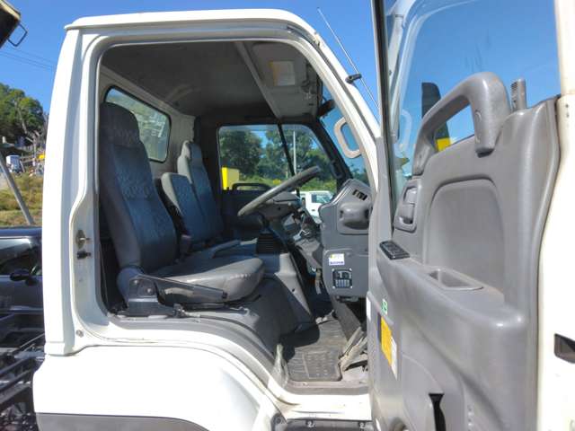 Isuzu Forward Juston 12