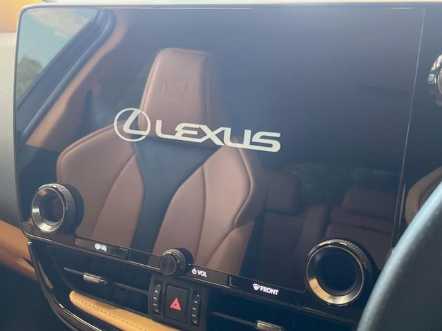 Lexus NX 3