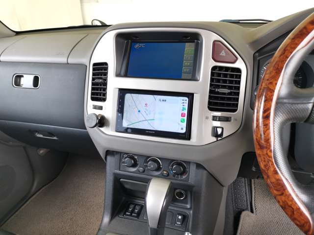 Mitsubishi Pajero 5