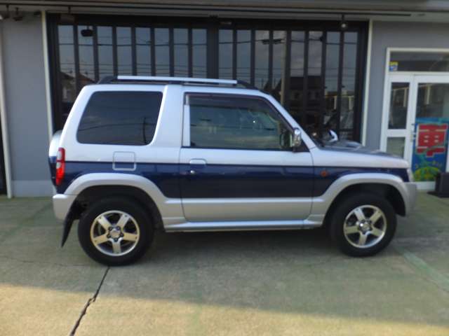 Mitsubishi Pajero Mini 7