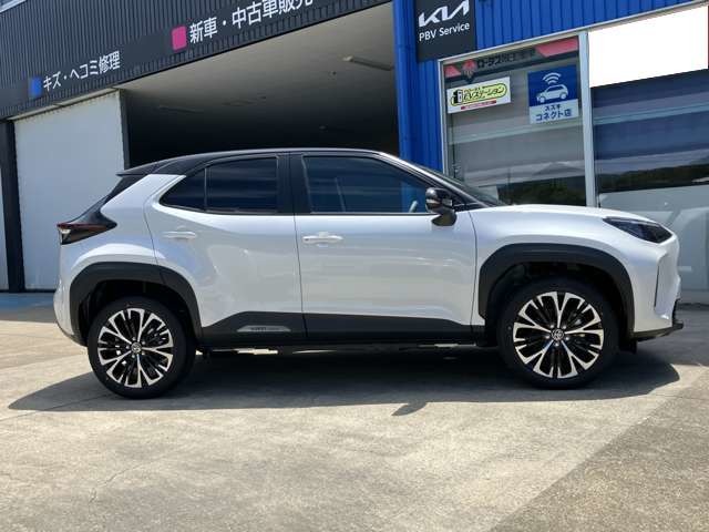 Toyota Yaris Cross 12
