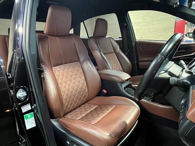 Toyota Harrier 11