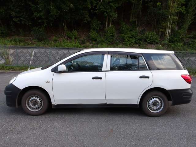 Nissan AD 3