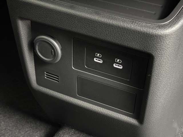 Mitsubishi Delica Mini 11