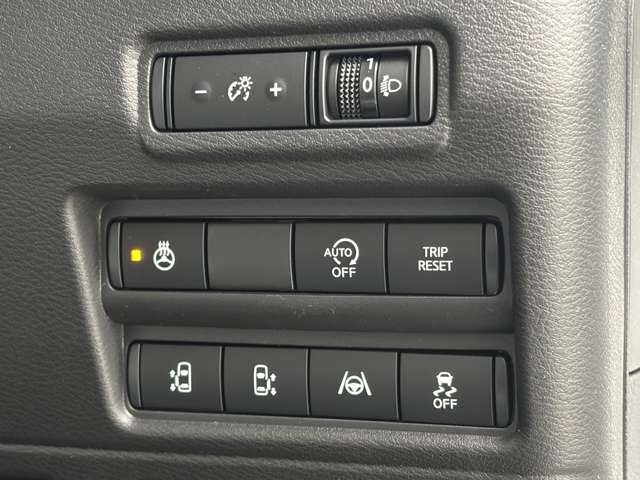 Mitsubishi Delica Mini 7