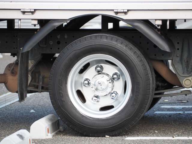Mitsubishi Fuso Canter 12