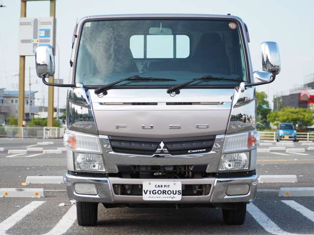 Mitsubishi Fuso Canter 4