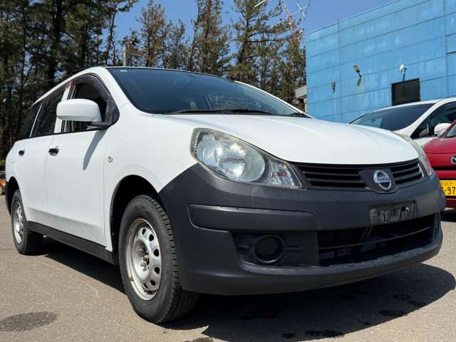 Nissan AD 10
