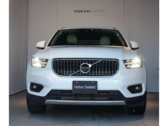 Volvo XC40 8