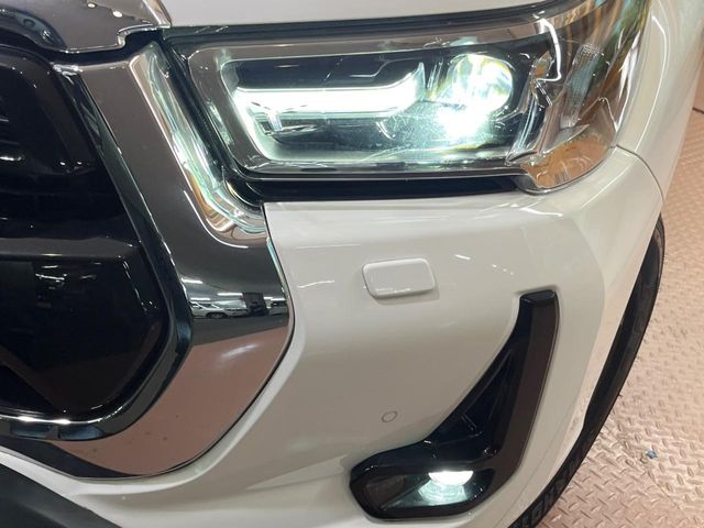 Toyota Hilux 12