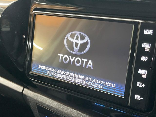 Toyota Hilux 3