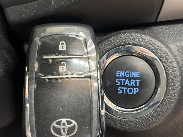 Toyota Hilux 7