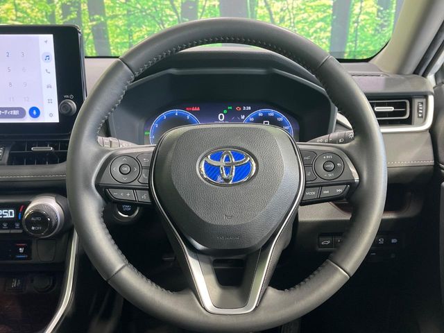 Toyota RAV4 11