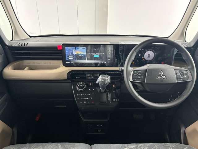 Mitsubishi Delica Mini 4