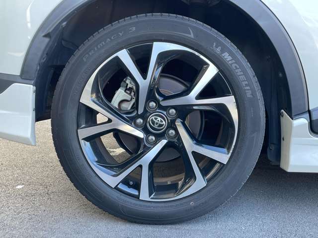 Toyota C-HR 11