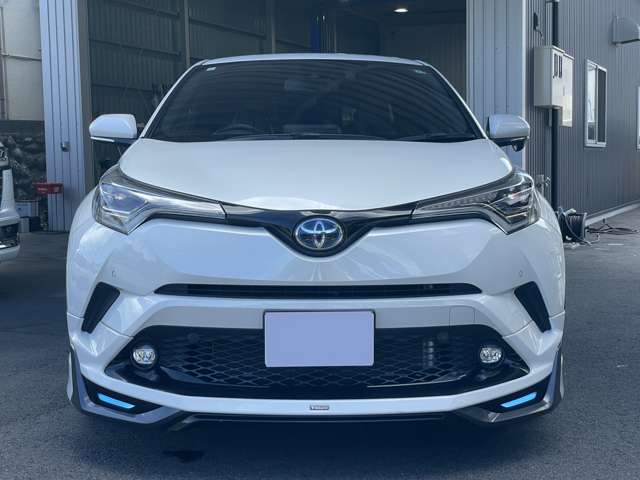 Toyota C-HR 2
