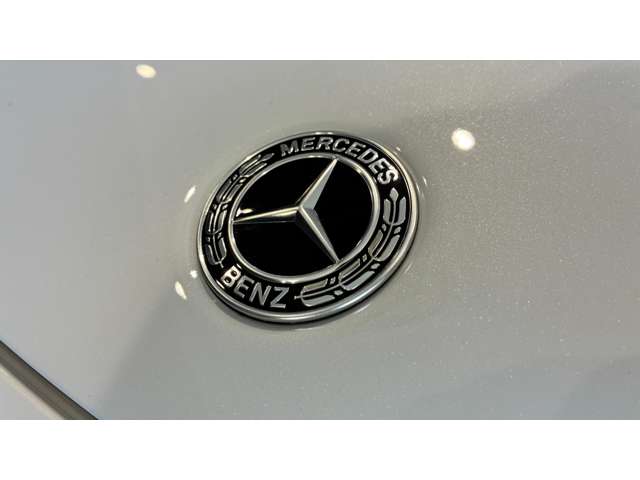 Mercedes-Benz GLB 11