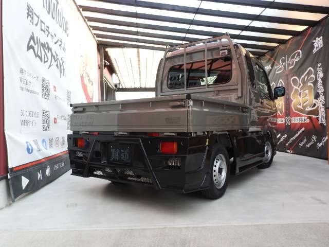 Suzuki Carry 2