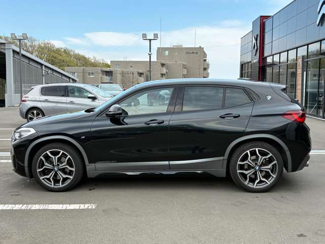 BMW X2 11
