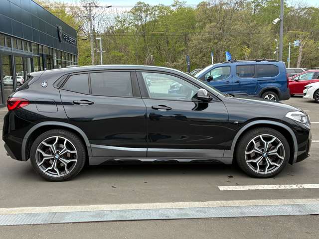 BMW X2 7