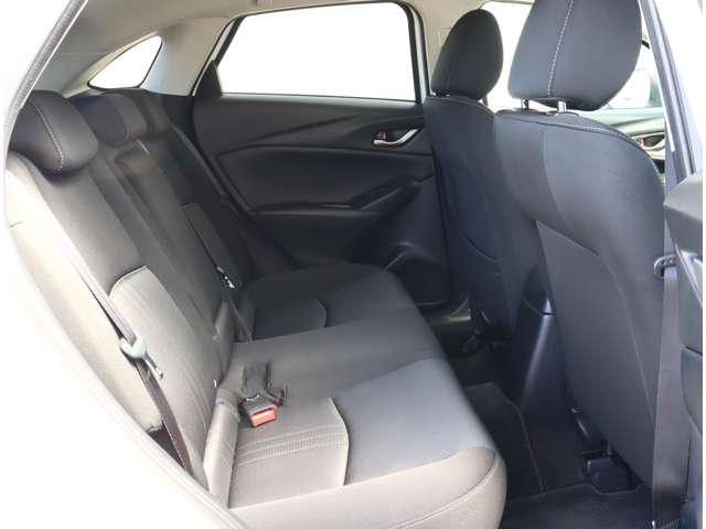 Mazda CX-3 9