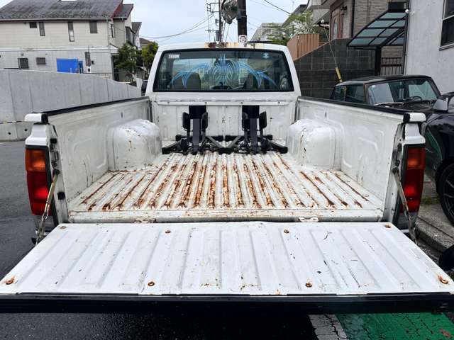 Nissan Datsun 4