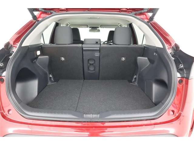 Toyota Yaris Cross 8