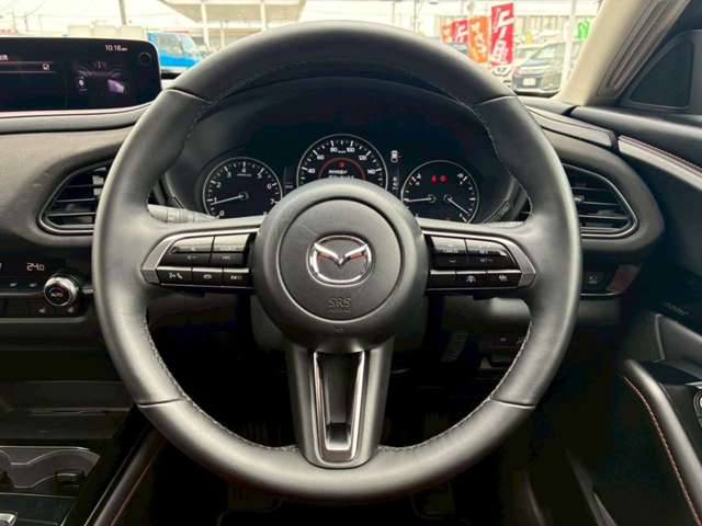 Mazda CX-30 4