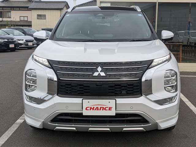 Mitsubishi Outlander 6