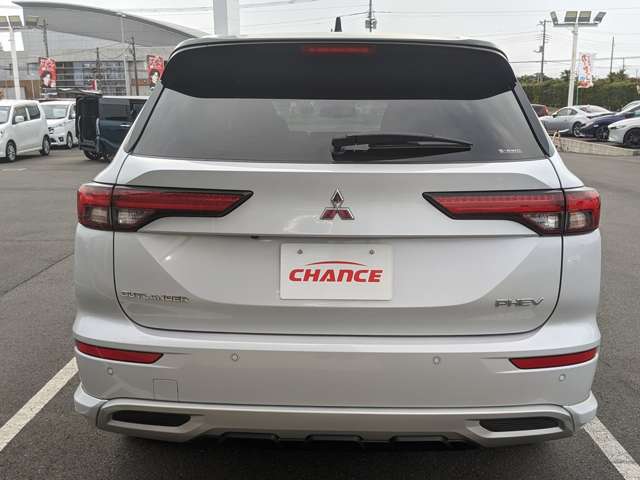 Mitsubishi Outlander 10