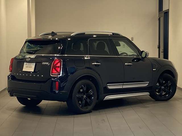 MINI Crossover 4