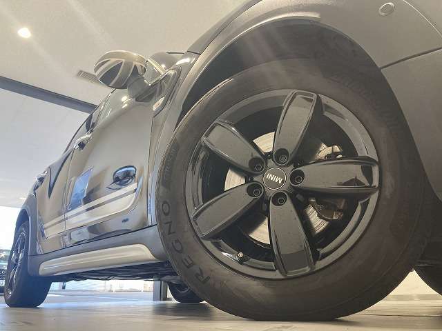 MINI Crossover 5